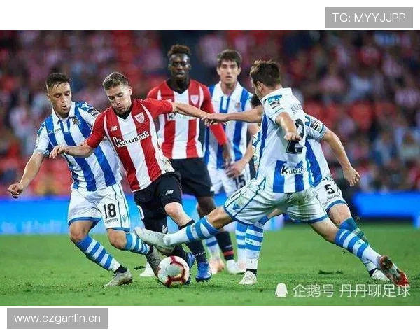 皇家集团在危机中的应对策略与成功经验 皇家集团在危机中的应对策略与成功经验